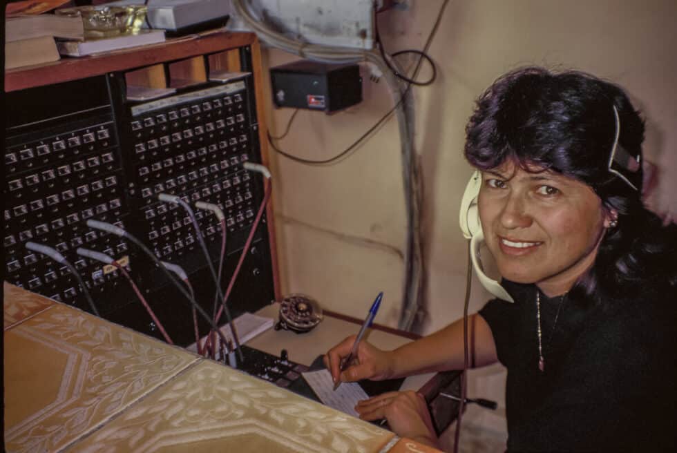 Telephone switchboard operator. A Peace Corps volunteer’s story in Baltasar Brum, Uruguay.